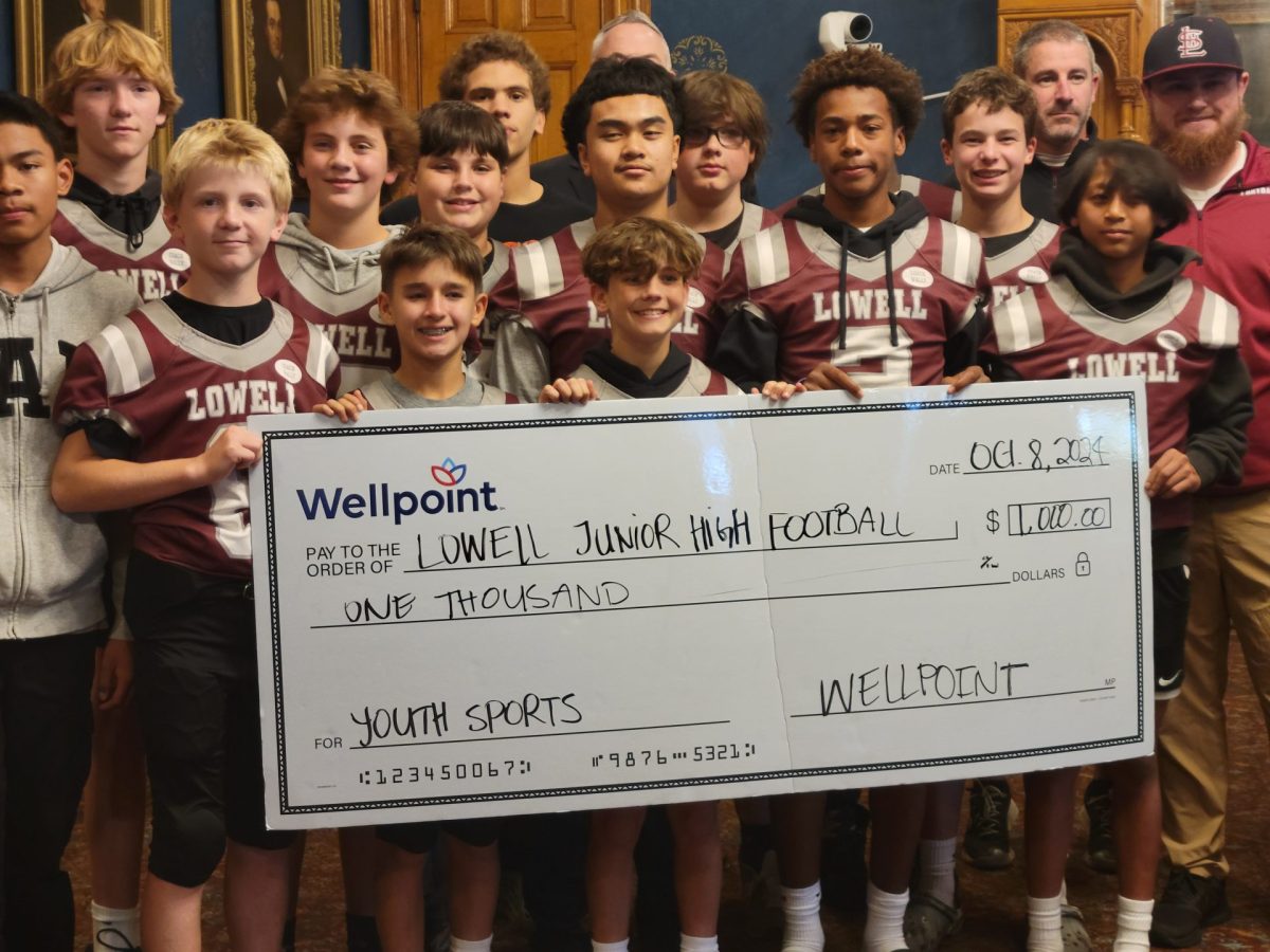 Wellpoint Ma Wellpoint & Franklin Sports Award Lowell Jr. High Football $1,000 ...